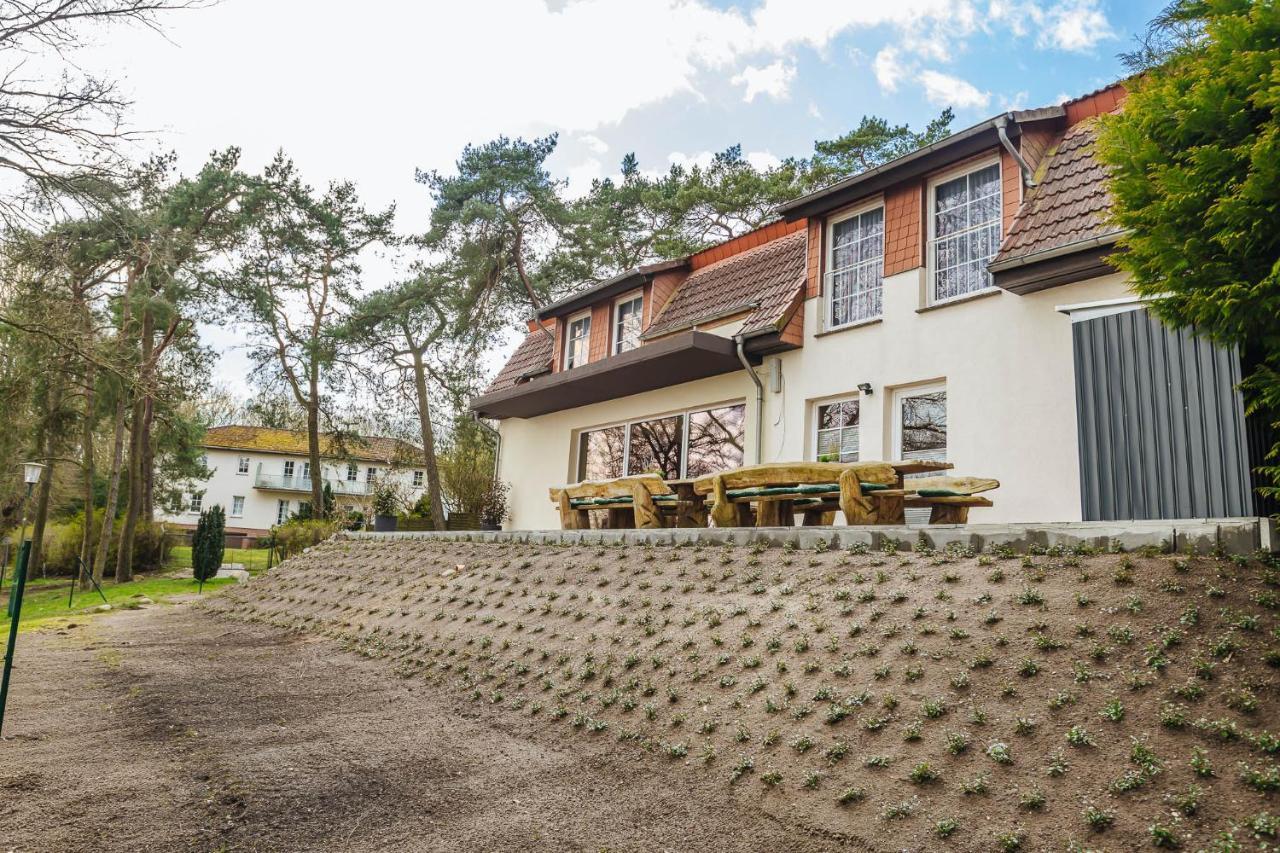 Xxl Ferienhaus Goldberger See - Sauna - 16 Personen エクステリア 写真