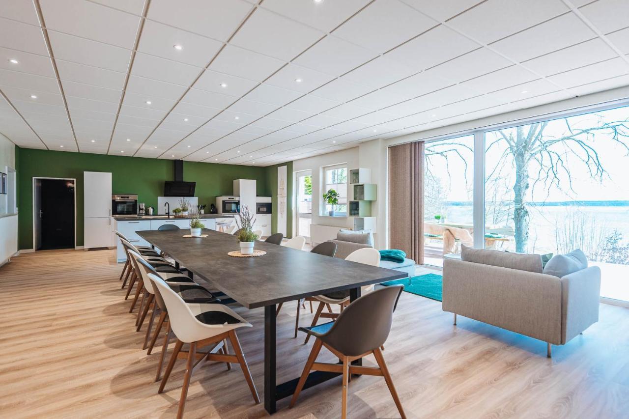Xxl Ferienhaus Goldberger See - Sauna - 16 Personen エクステリア 写真