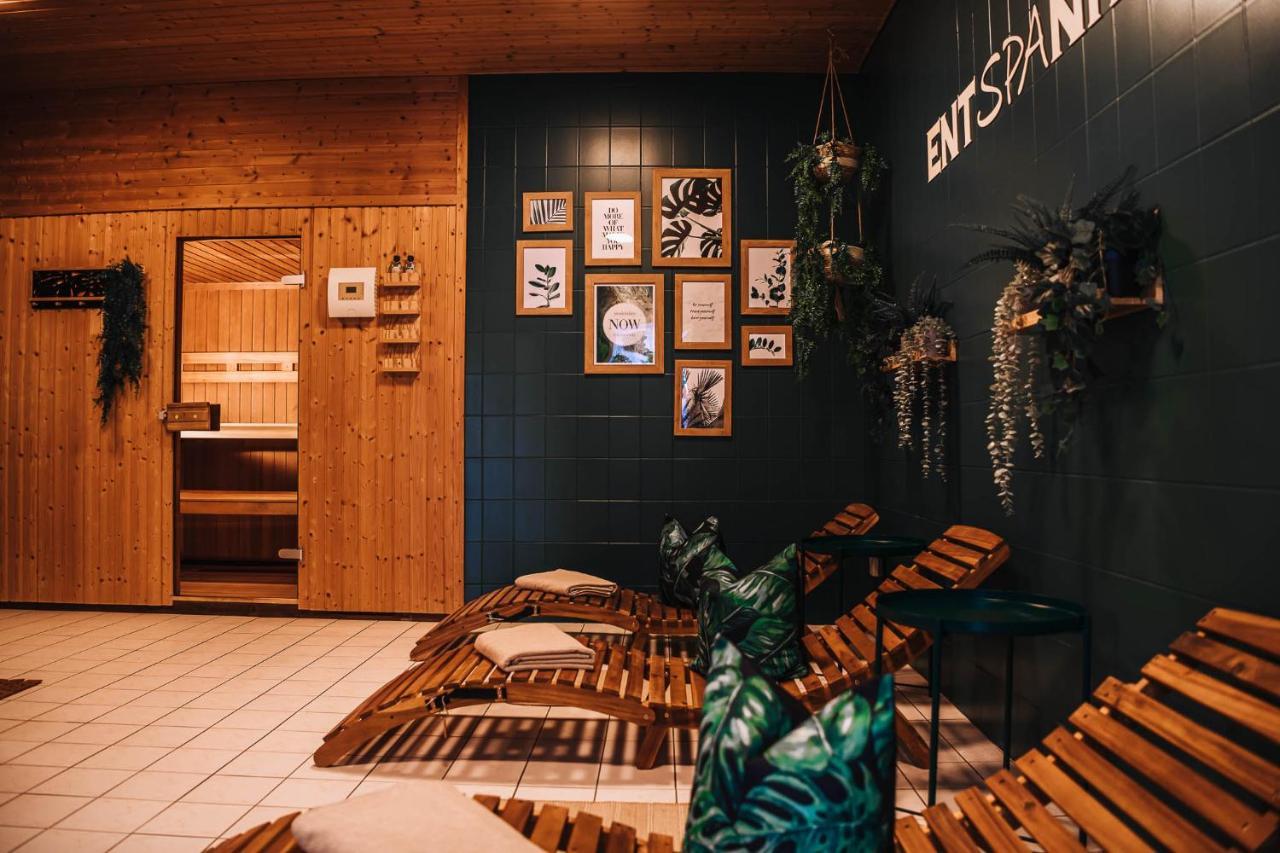 Xxl Ferienhaus Goldberger See - Sauna - 16 Personen エクステリア 写真