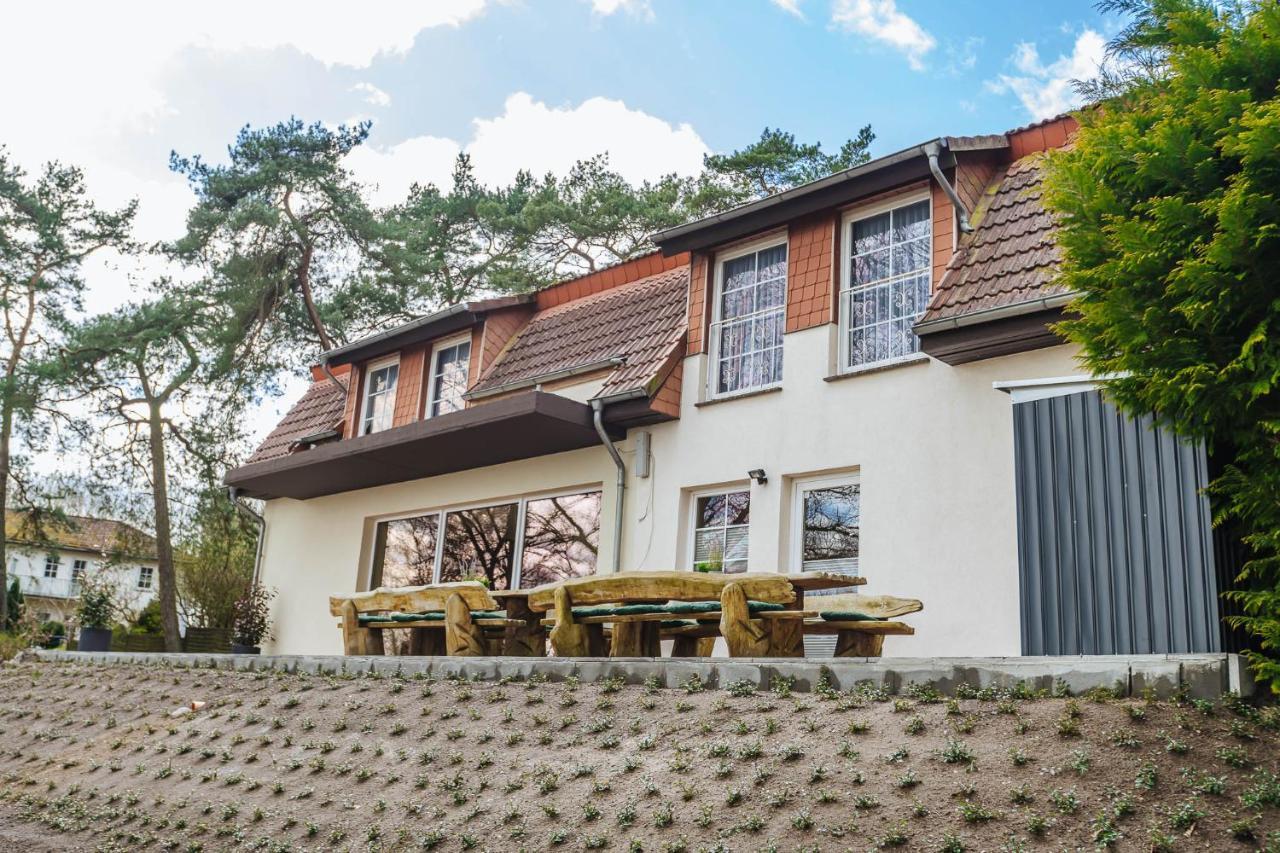 Xxl Ferienhaus Goldberger See - Sauna - 16 Personen エクステリア 写真